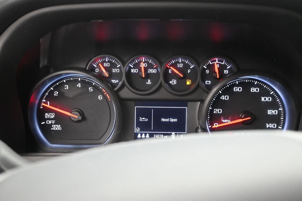 Used 2023 Chevrolet Silverado 1500 LT Trail Boss w/ LT Trail Boss Premium Package AWD/4WD image 10