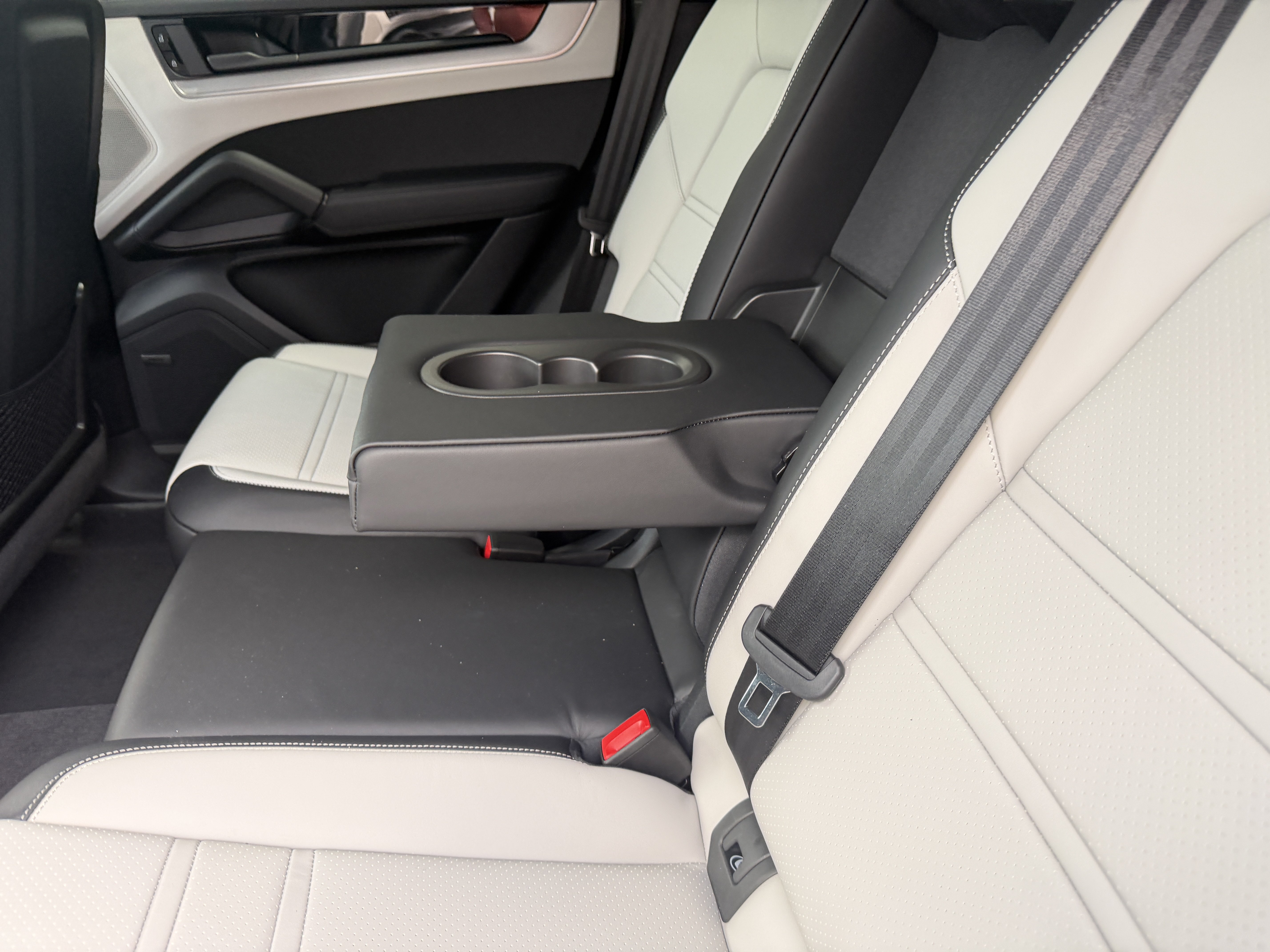 New 2026 Porsche Cayenne S AWD/4WD image 20