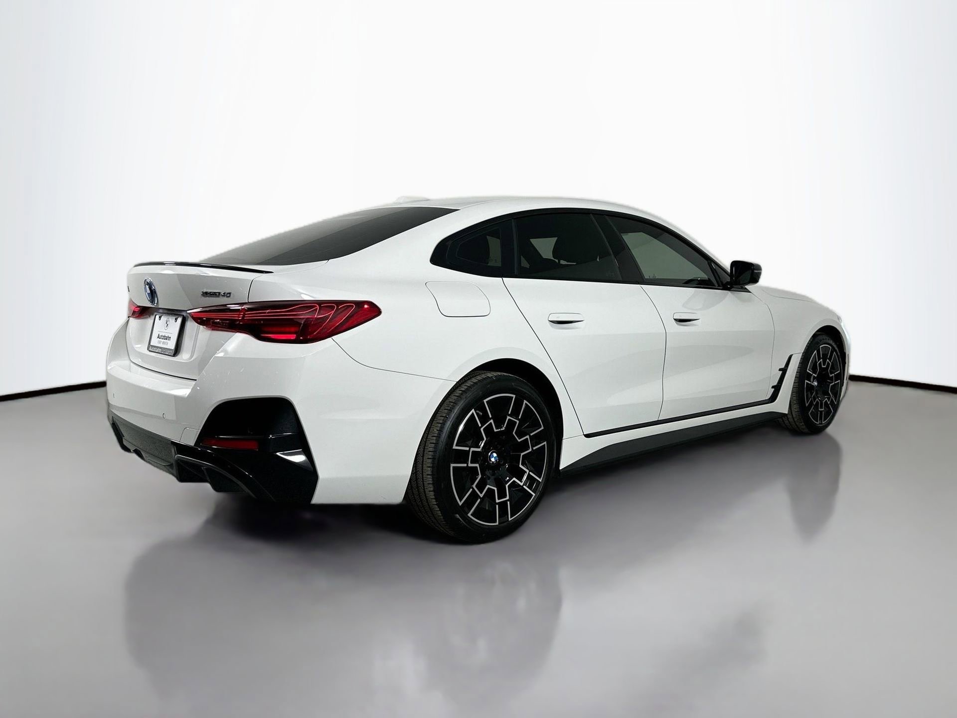 Used 2025 BMW i4 xDrive40i w/ M Sport Package image 6