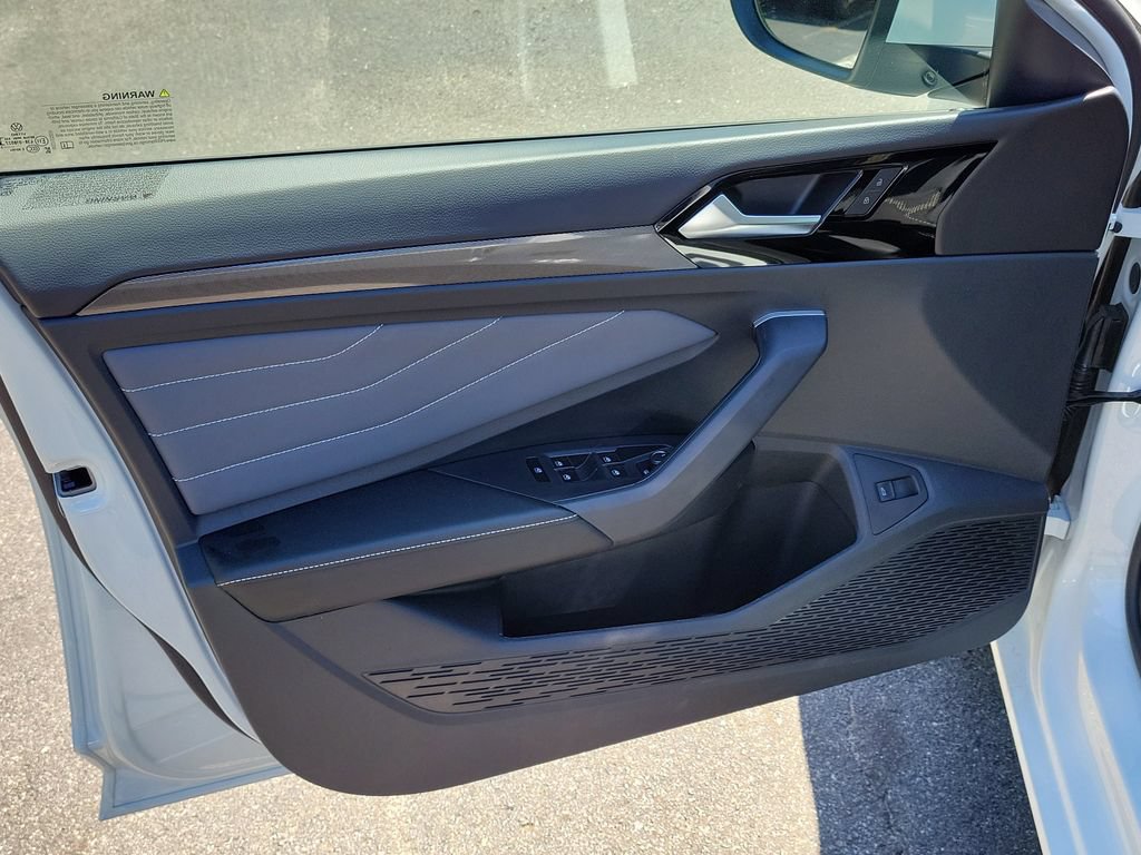 New 2026 Volkswagen Jetta SEL FWD image 12