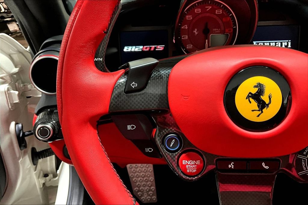Used 2021 Ferrari 812 GTS RWD image 11