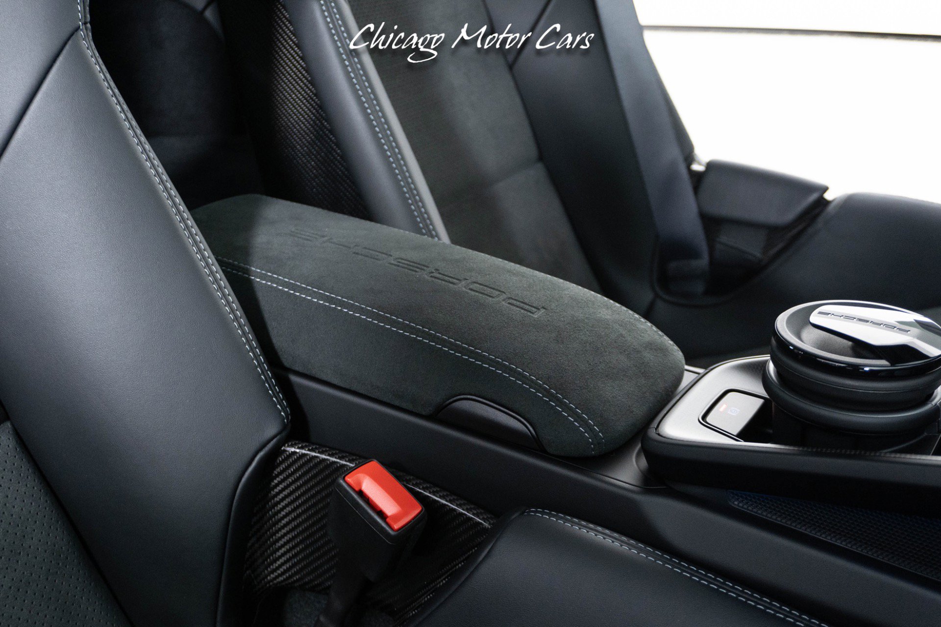 Used 2026 Porsche 911 GTS image 39