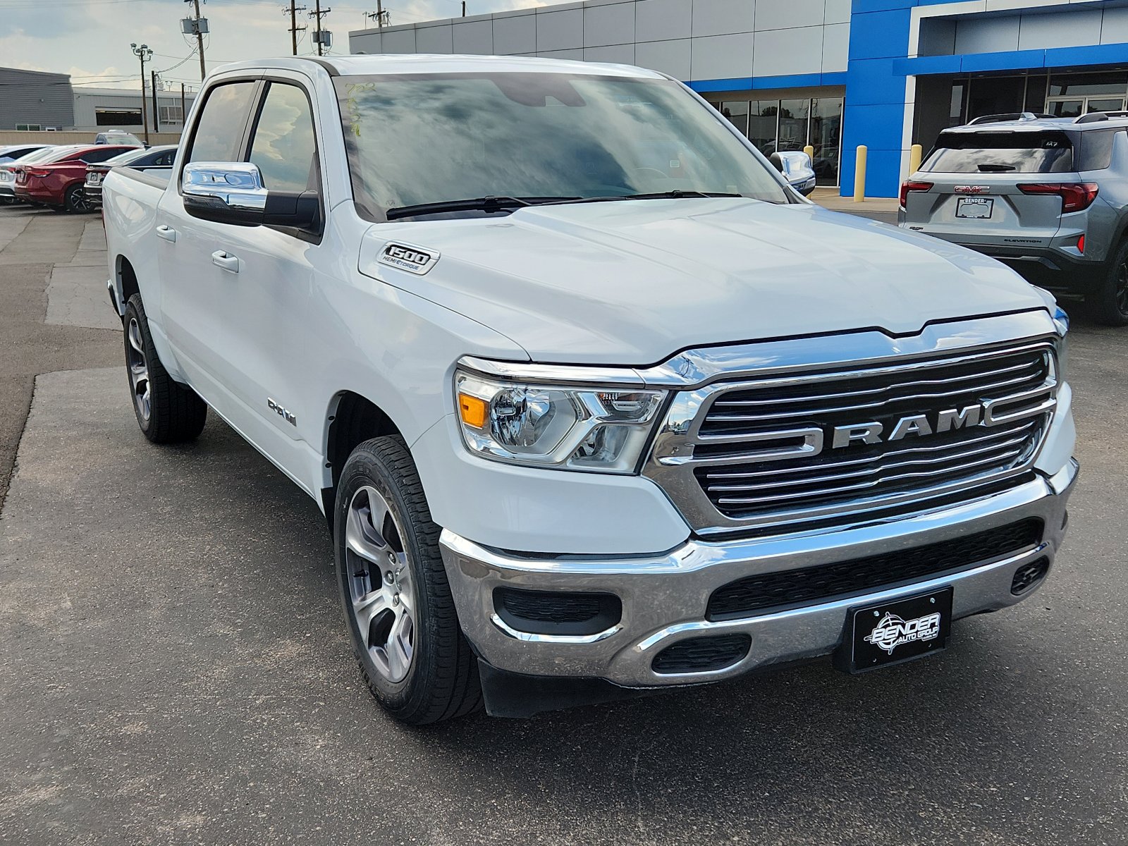 Used 2024 RAM 1500 Laramie RWD image 6