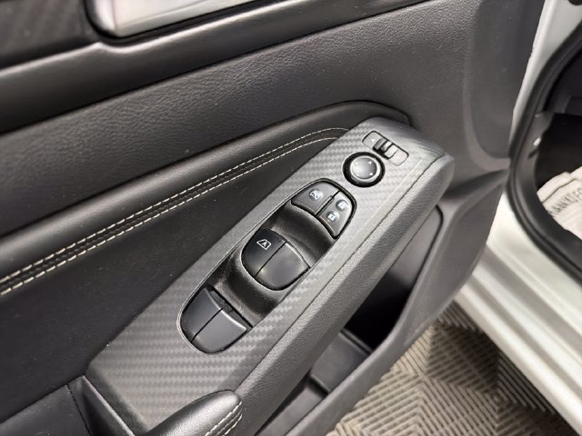 Used 2019 Nissan Altima 2.5 S FWD image 12
