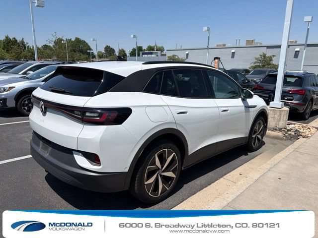 Used 2024 Volkswagen ID.4 Pro S AWD/4WD image 3