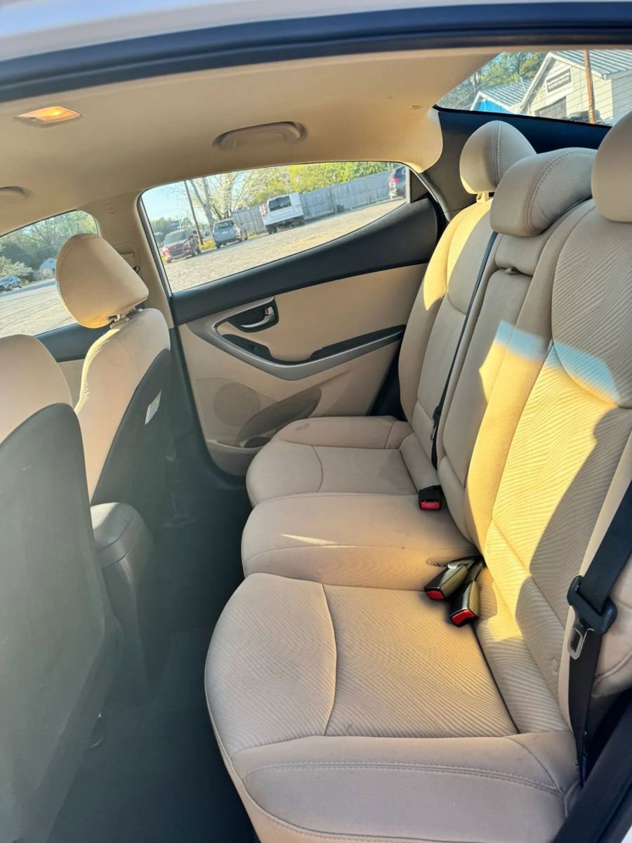 Used 2013 Hyundai Elantra GLS image 14