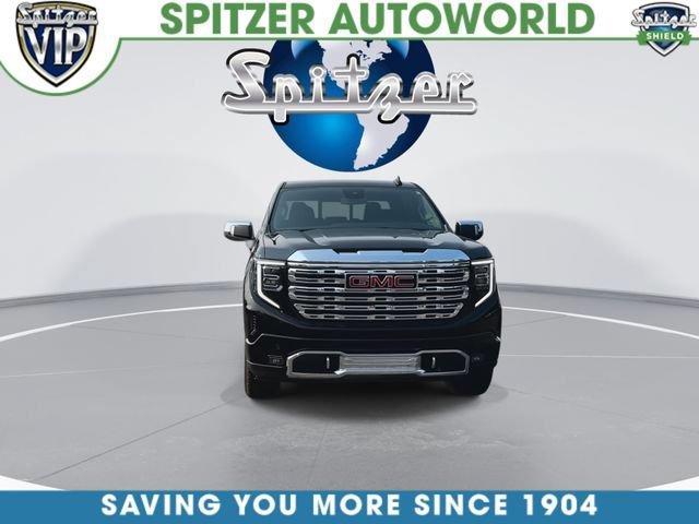 Used 2024 GMC Sierra 1500 Denali AWD/4WD image 3