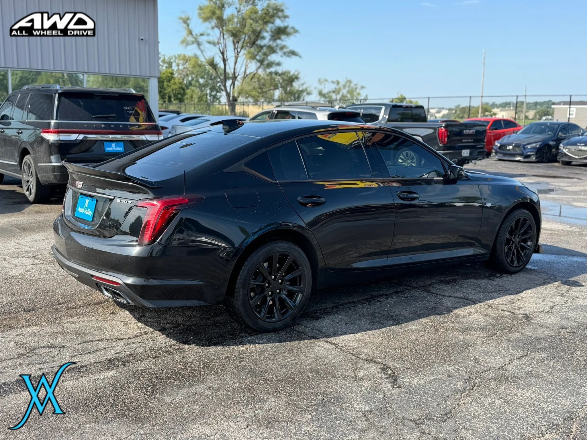 Used 2023 Cadillac CT5 Luxury w/ Cold Weather Package AWD/4WD image 7