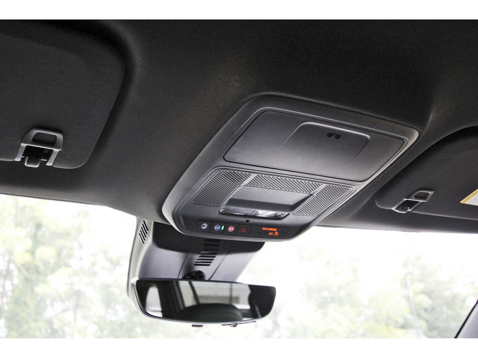 Used 2026 Buick Enclave Sport Touring w/ Power Package FWD image 22