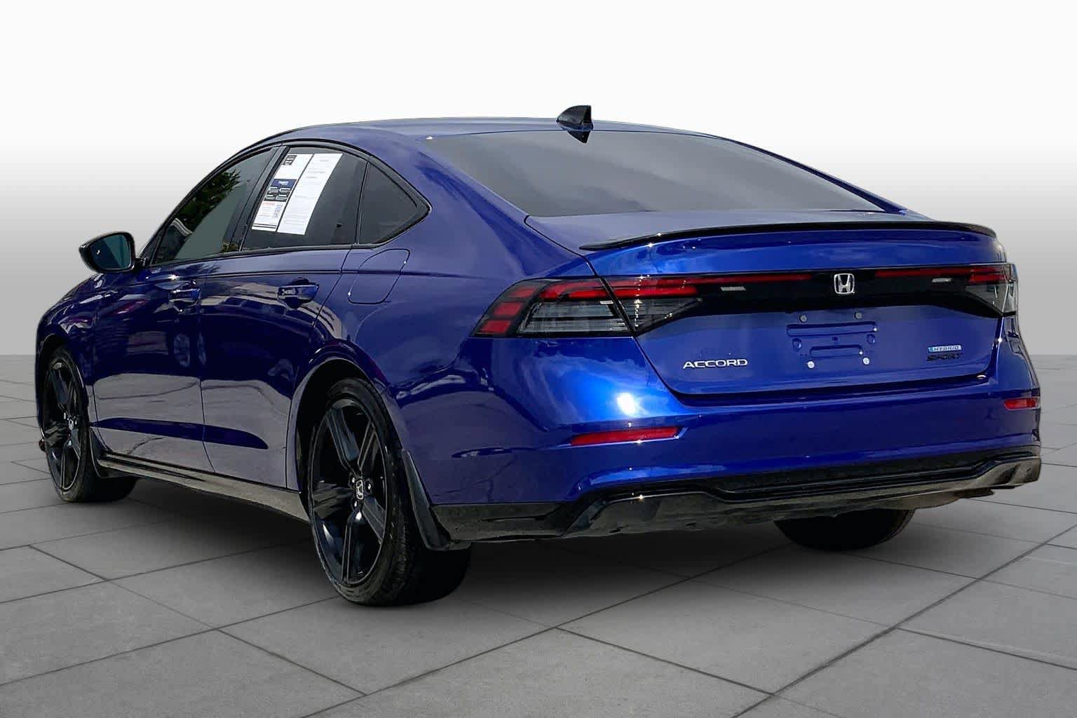 Used 2025 Honda Accord Sport image 12