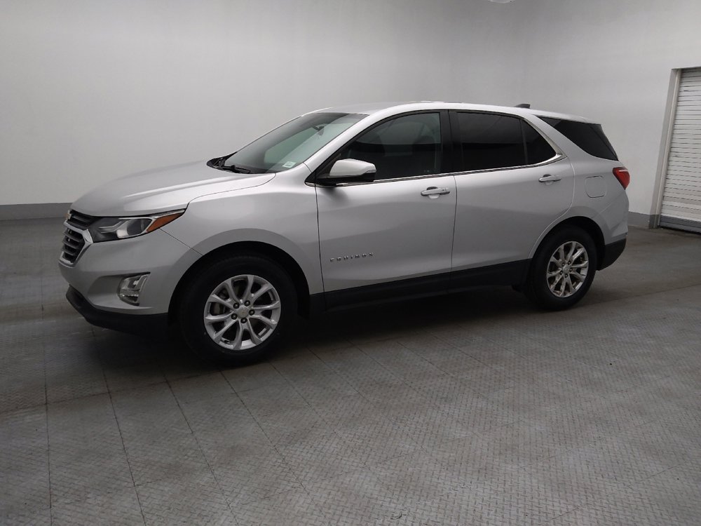 Used 2018 Chevrolet Equinox LT image 2