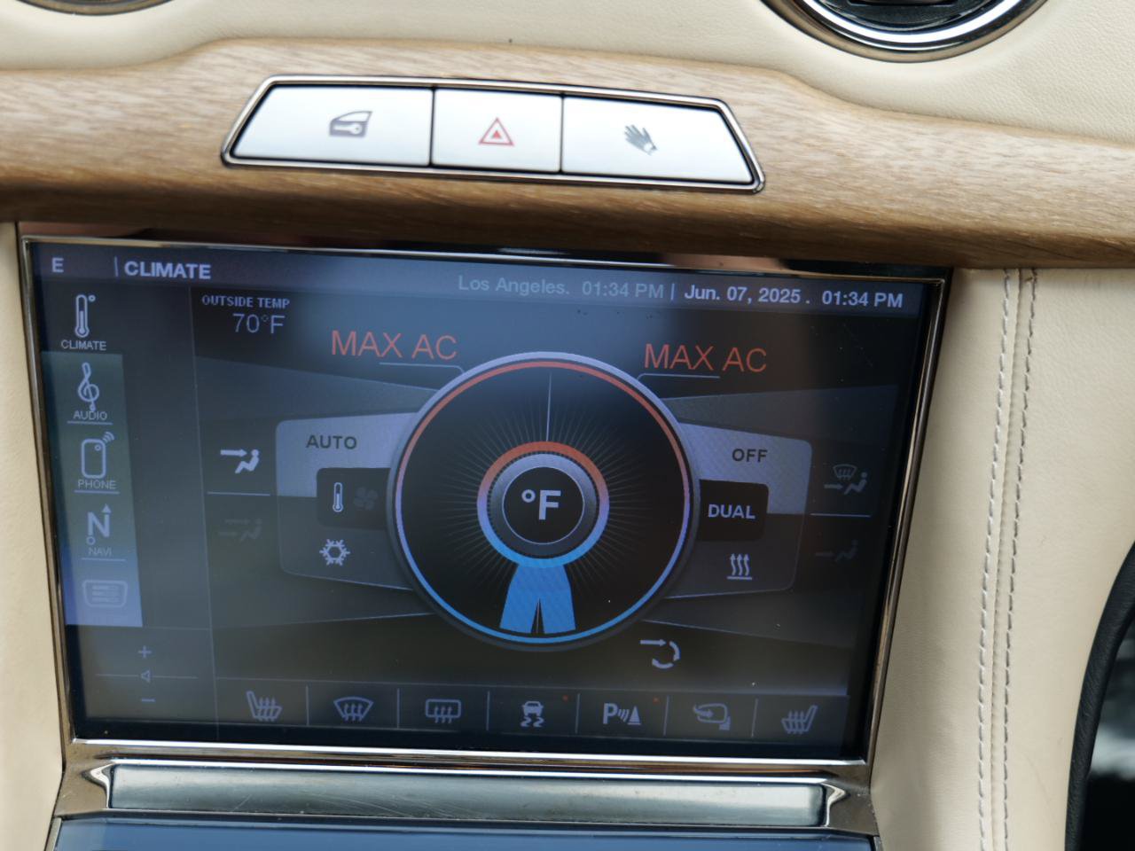Used 2012 Fisker Karma EcoSport RWD image 23