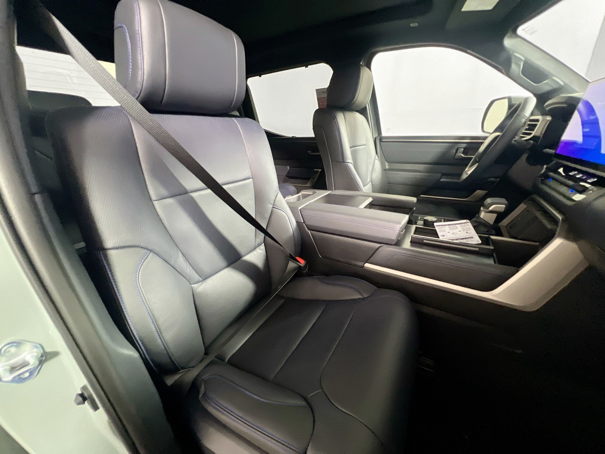 New 2026 Toyota Tundra Platinum AWD/4WD image 30