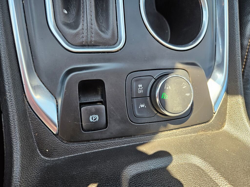 Used 2020 Chevrolet Traverse RS image 9