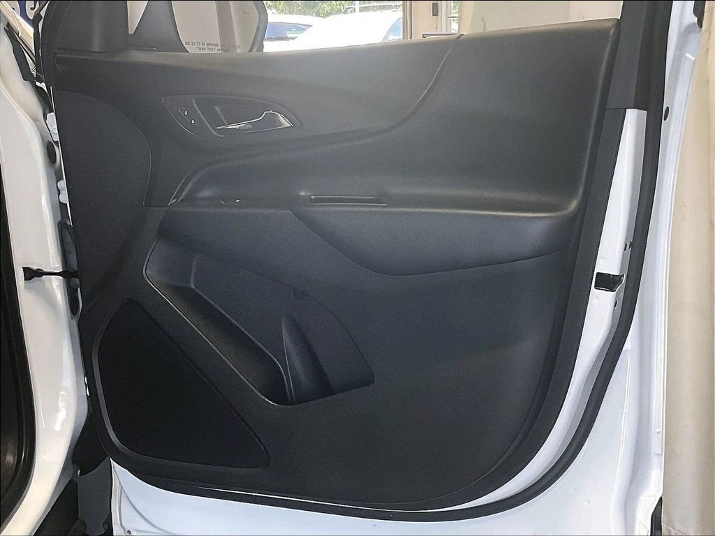 Used 2023 Chevrolet Equinox LT AWD/4WD image 12