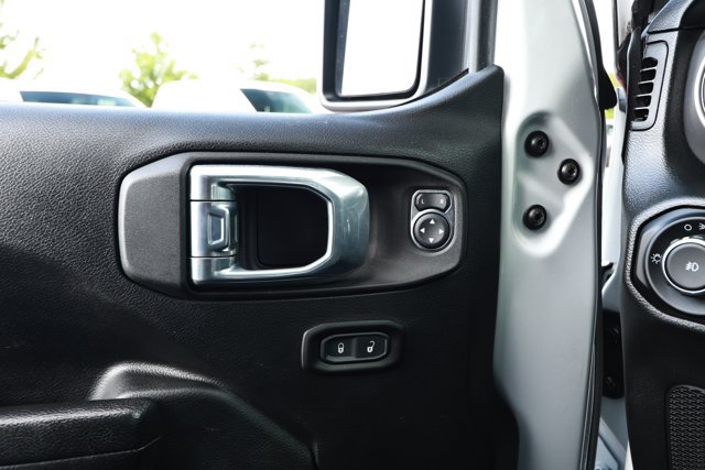 Used 2022 Jeep Wrangler Unlimited Sport AWD/4WD image 20
