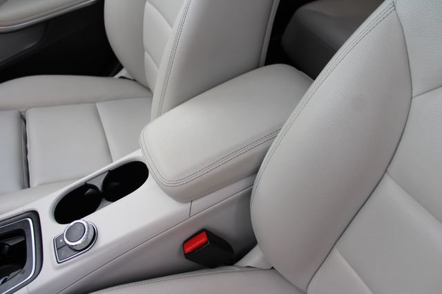 Certified 2018 Mercedes-Benz GLA 250 4MATIC image 21