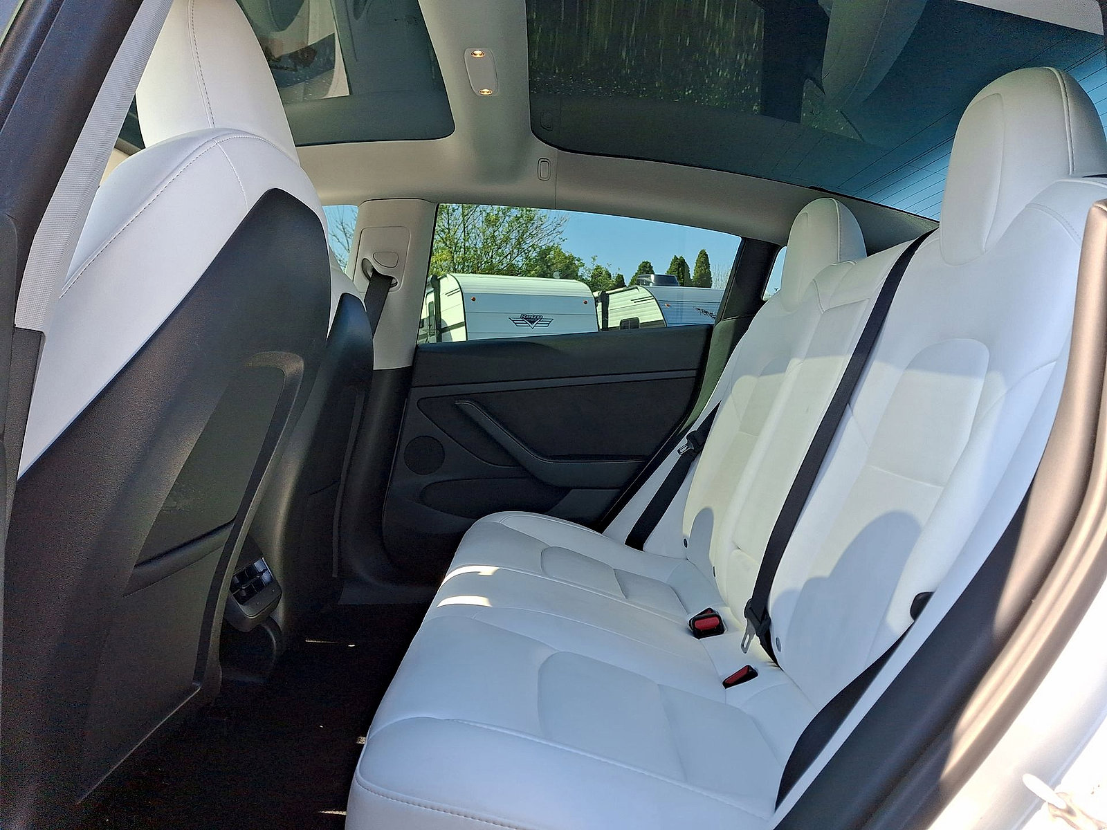 Used 2023 Tesla Model 3 Standard Range image 20