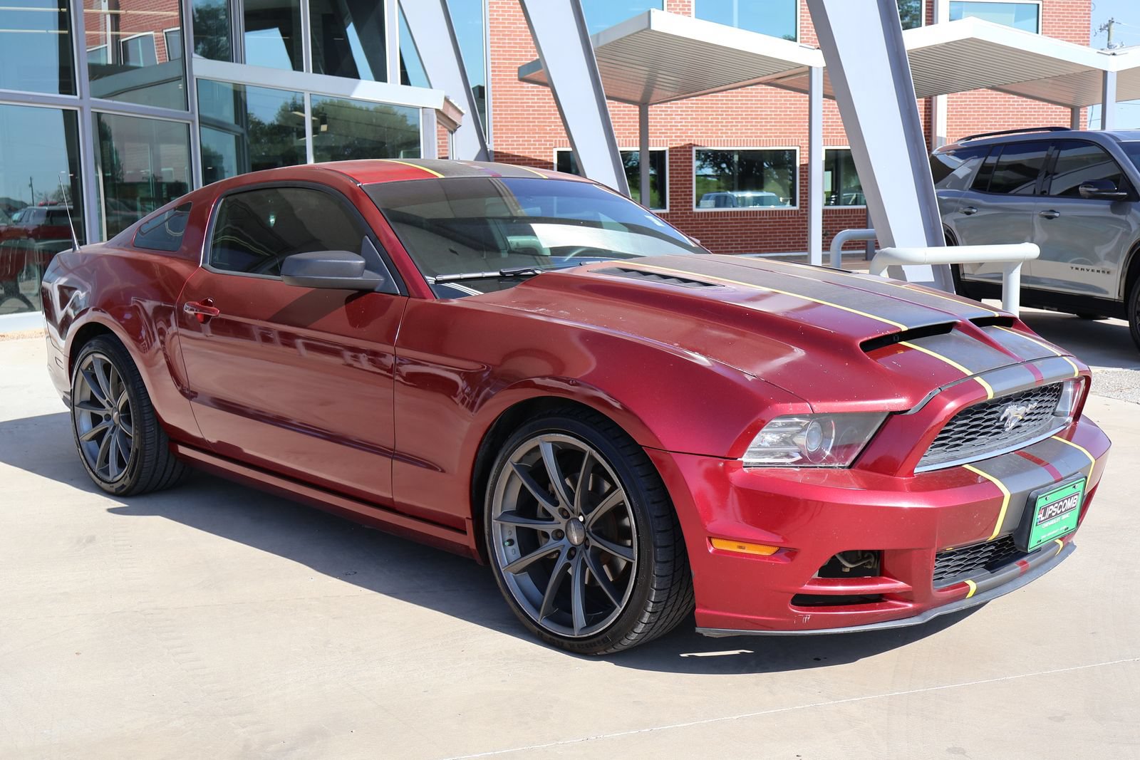 Used 2014 Ford Mustang Coupe RWD image 4