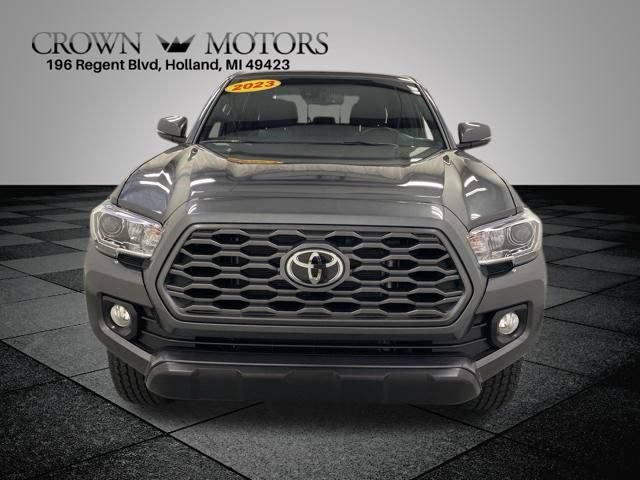 Used 2023 Toyota Tacoma TRD Off-Road AWD/4WD image 2