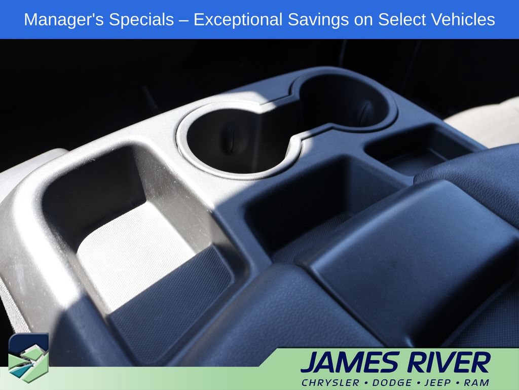 Used 2025 Chevrolet Silverado 1500 LT AWD/4WD image 37