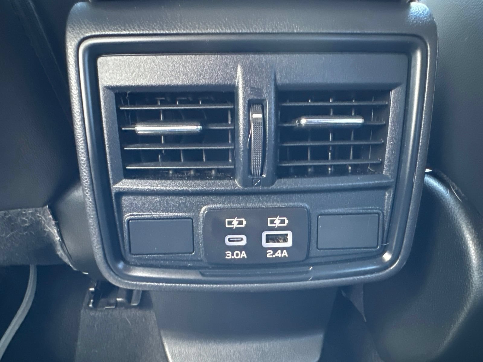 Used 2025 Subaru Forester Premium w/ Convenience Package #2 AWD/4WD image 16