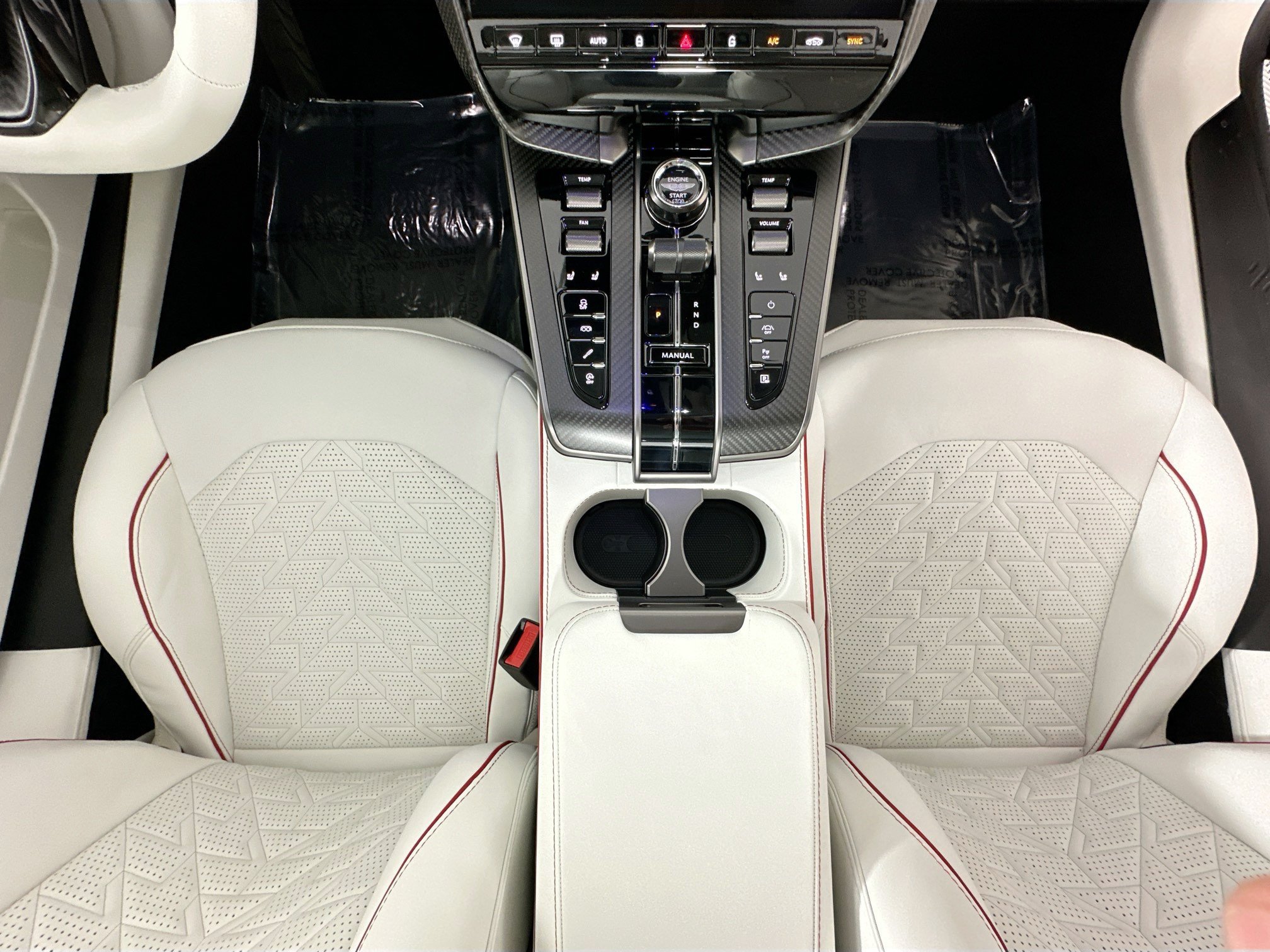 New 2026 Aston Martin Vanquish RWD image 22
