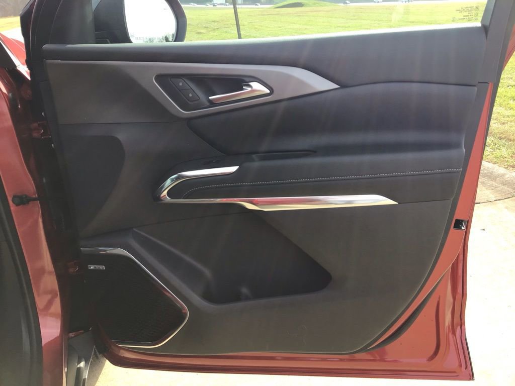 New 2026 Chevrolet Traverse LT w/ Enhanced Driving Package image 23