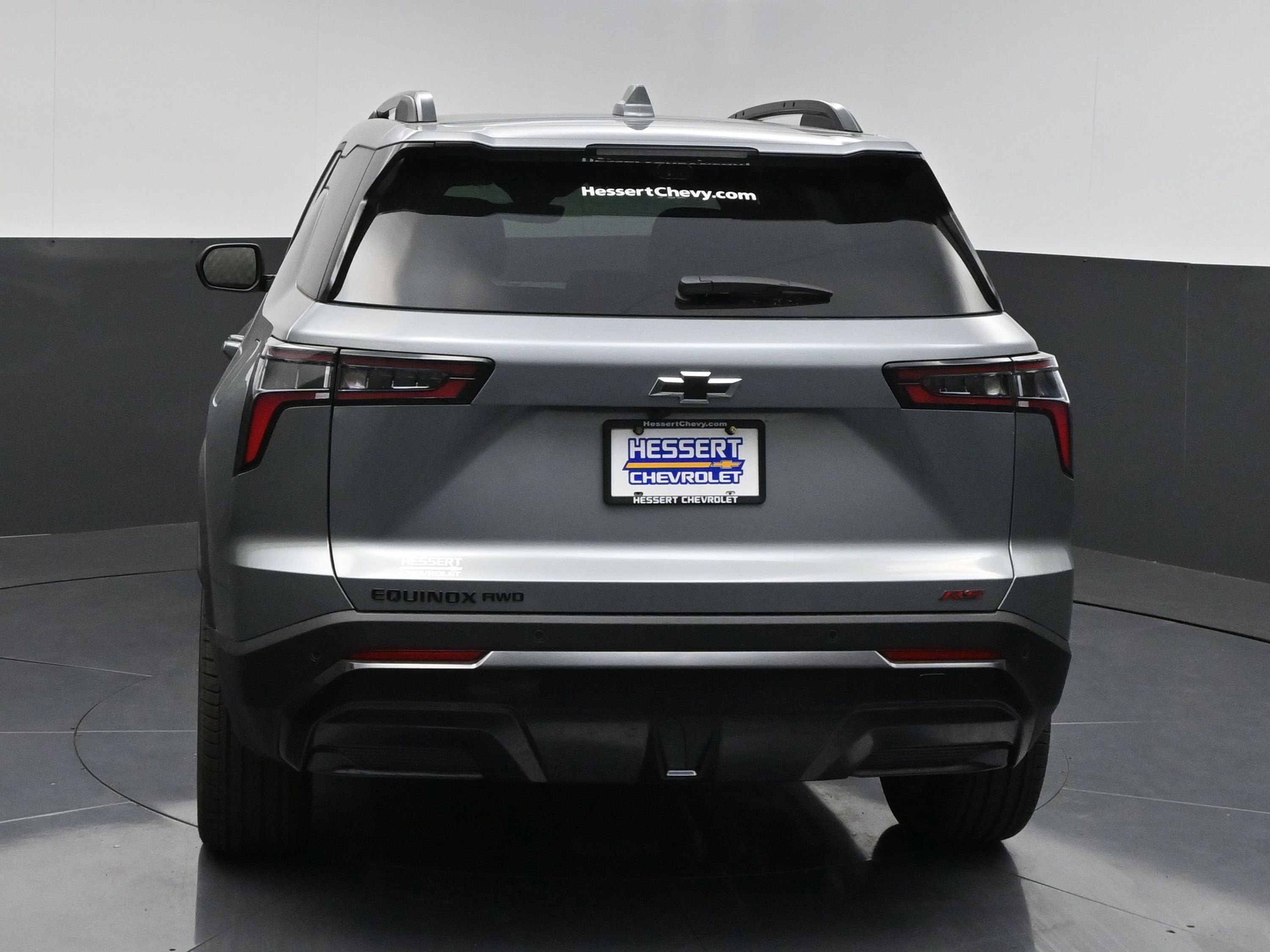 New 2026 Chevrolet Equinox RS w/ Safety and Technology Package AWD/4WD image 6