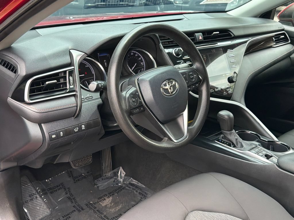 Used 2020 Toyota Camry LE w/ Sunroof Package FWD image 18
