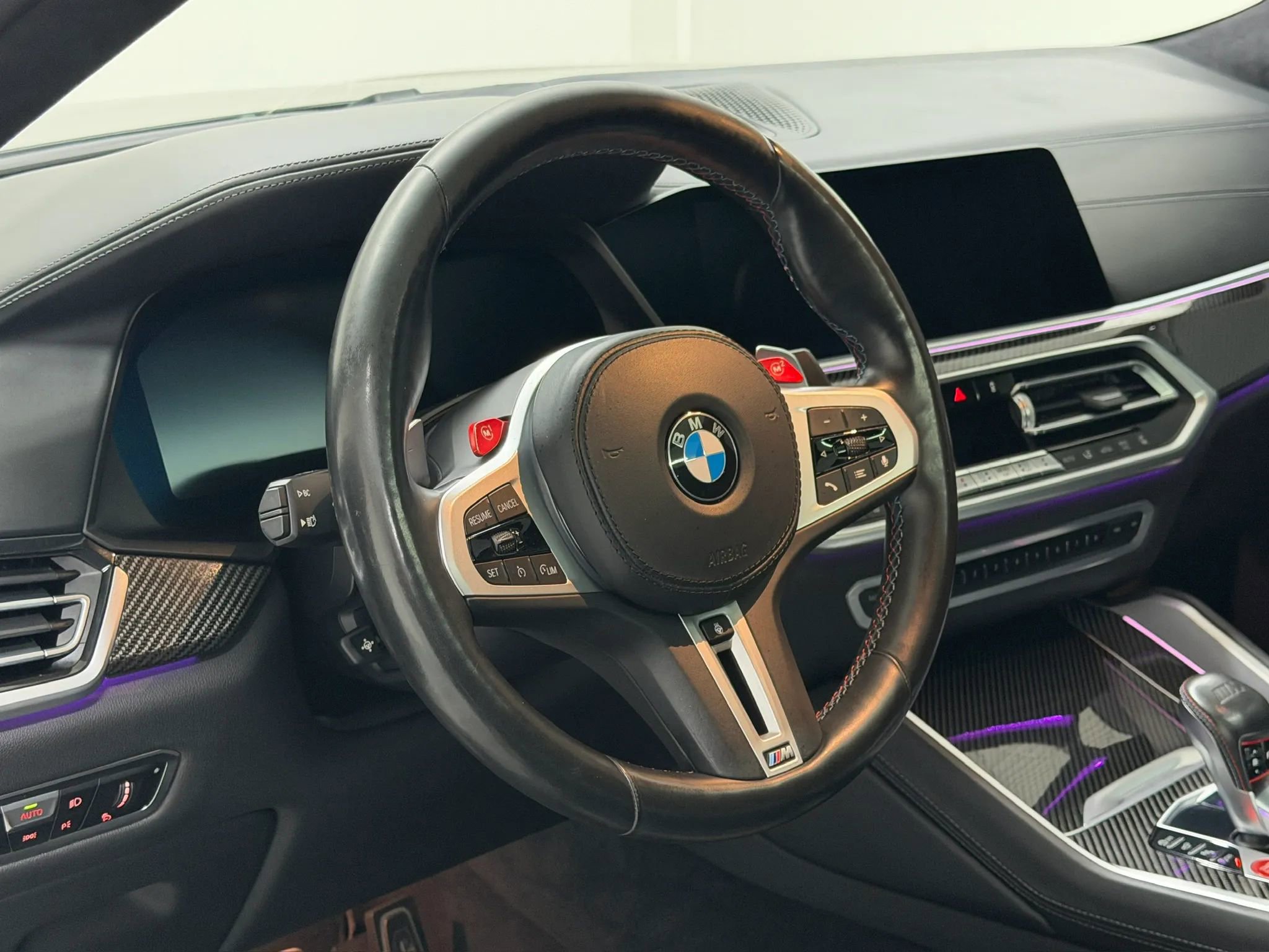 Used 2021 BMW X6 M w/ Executive Package AWD/4WD image 22