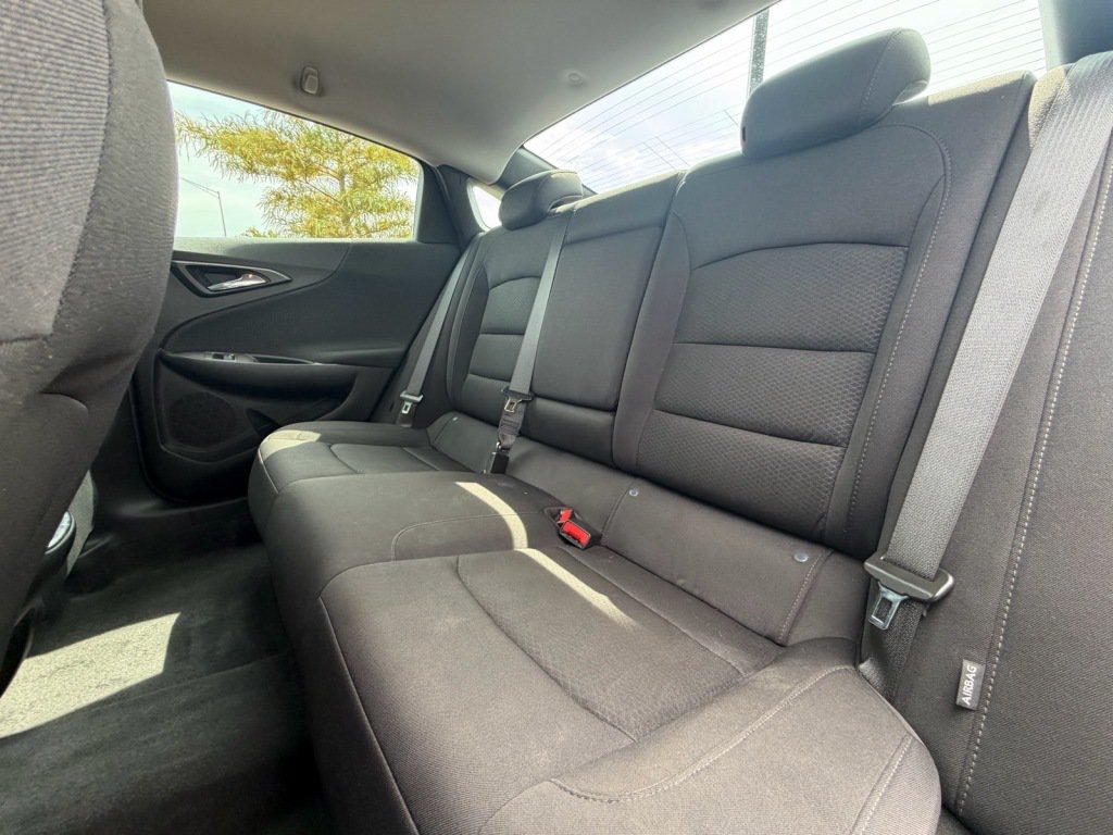 Used 2023 Chevrolet Malibu LT FWD image 6