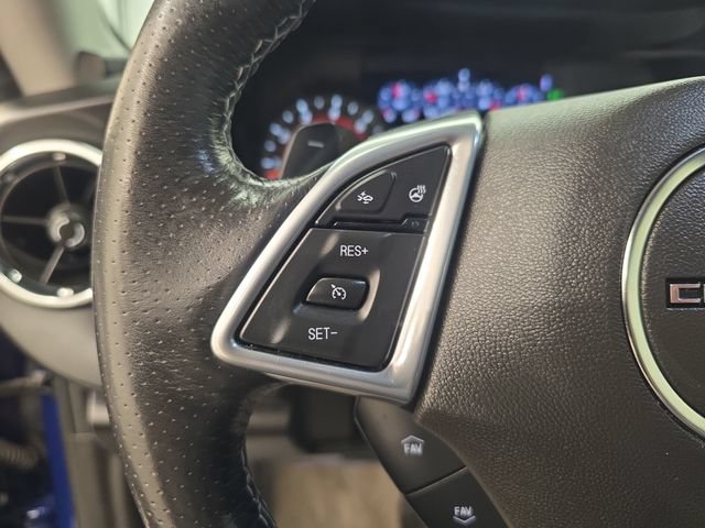 Used 2020 Chevrolet Camaro SS RWD image 27