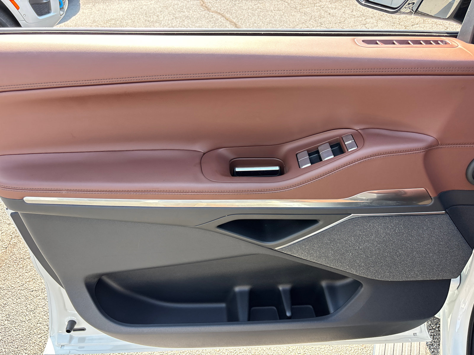New 2027 Lincoln Navigator L Reserve AWD/4WD image 11
