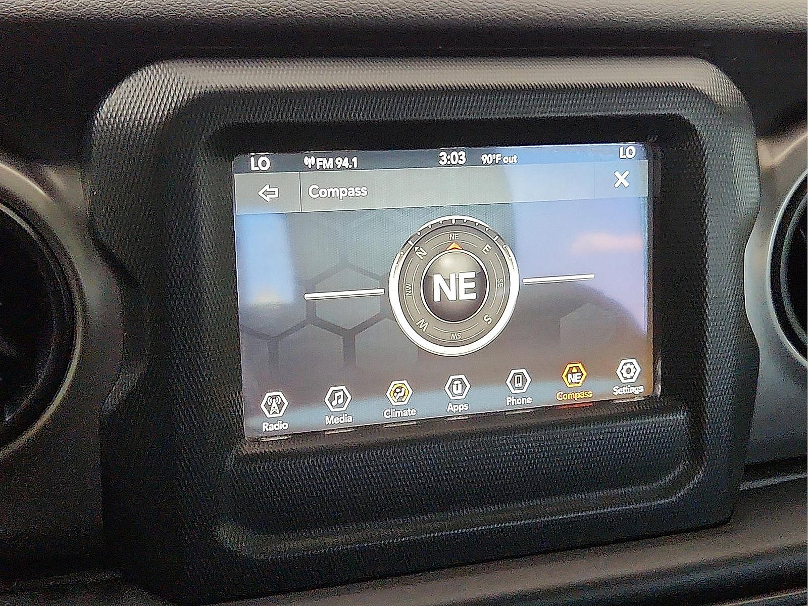 Used 2019 Jeep Wrangler Sport image 13