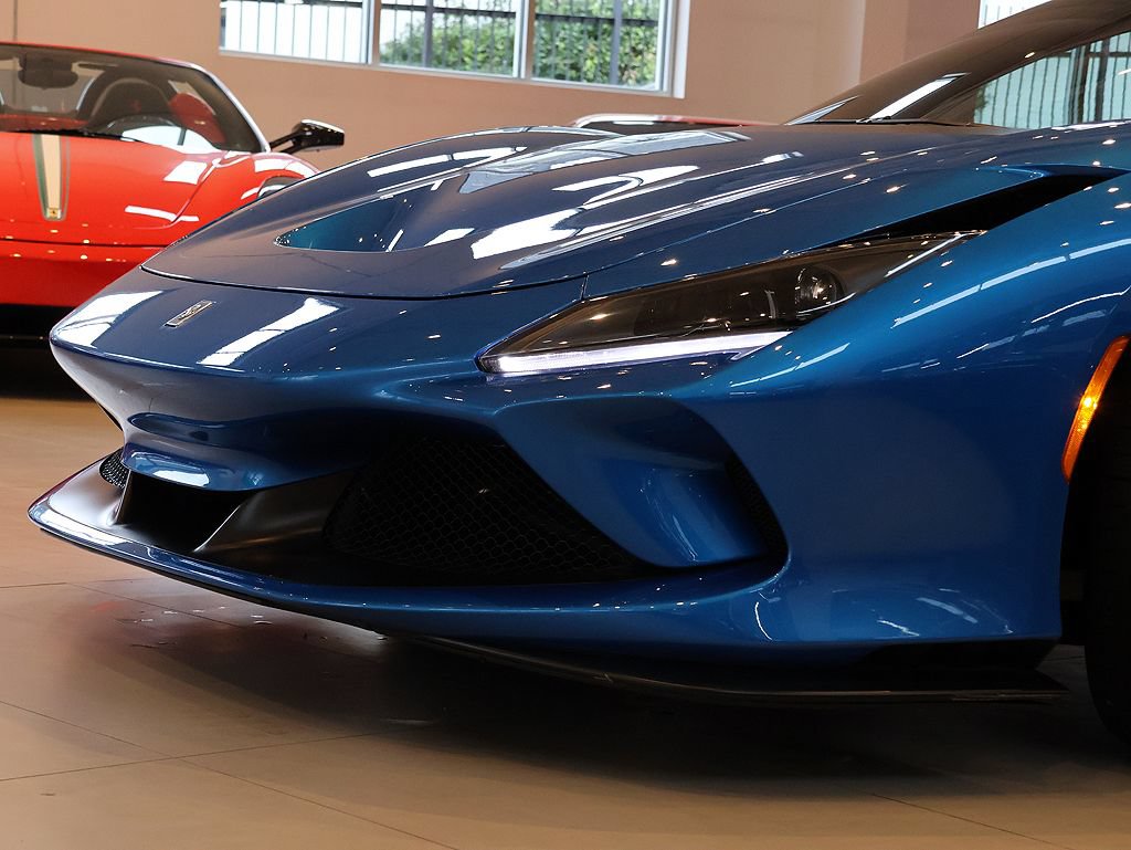 Certified 2020 Ferrari F8 Tributo RWD image 21