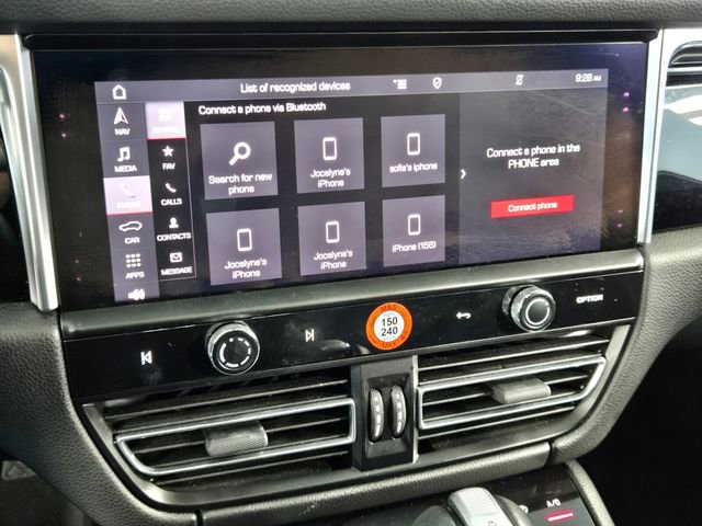 Used 2022 Porsche Macan S image 19