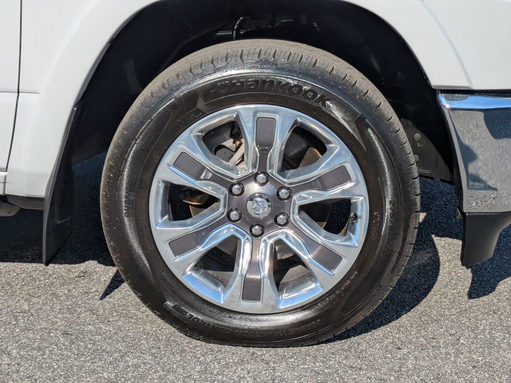 Used 2023 RAM 1500 Limited AWD/4WD image 12