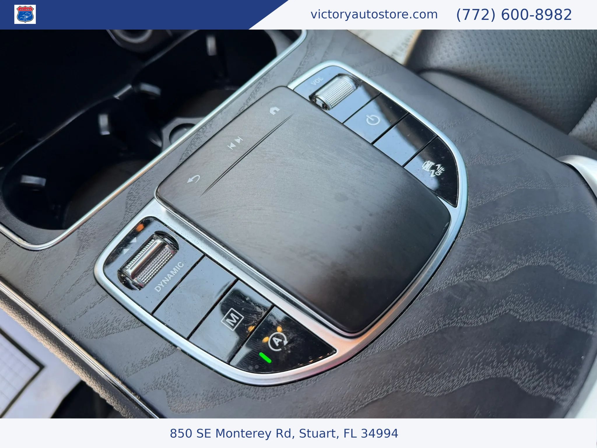 Used 2020 Mercedes-Benz GLC 300 image 30