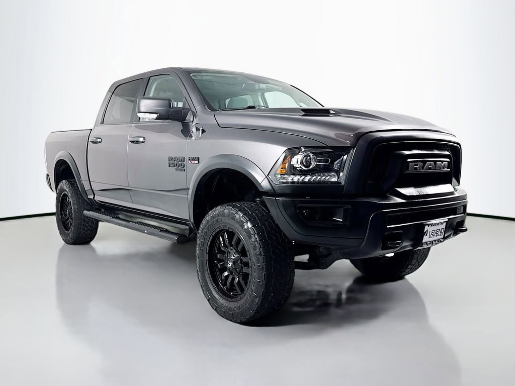 Used 2019 RAM 1500 Classic Warlock AWD/4WD image 3