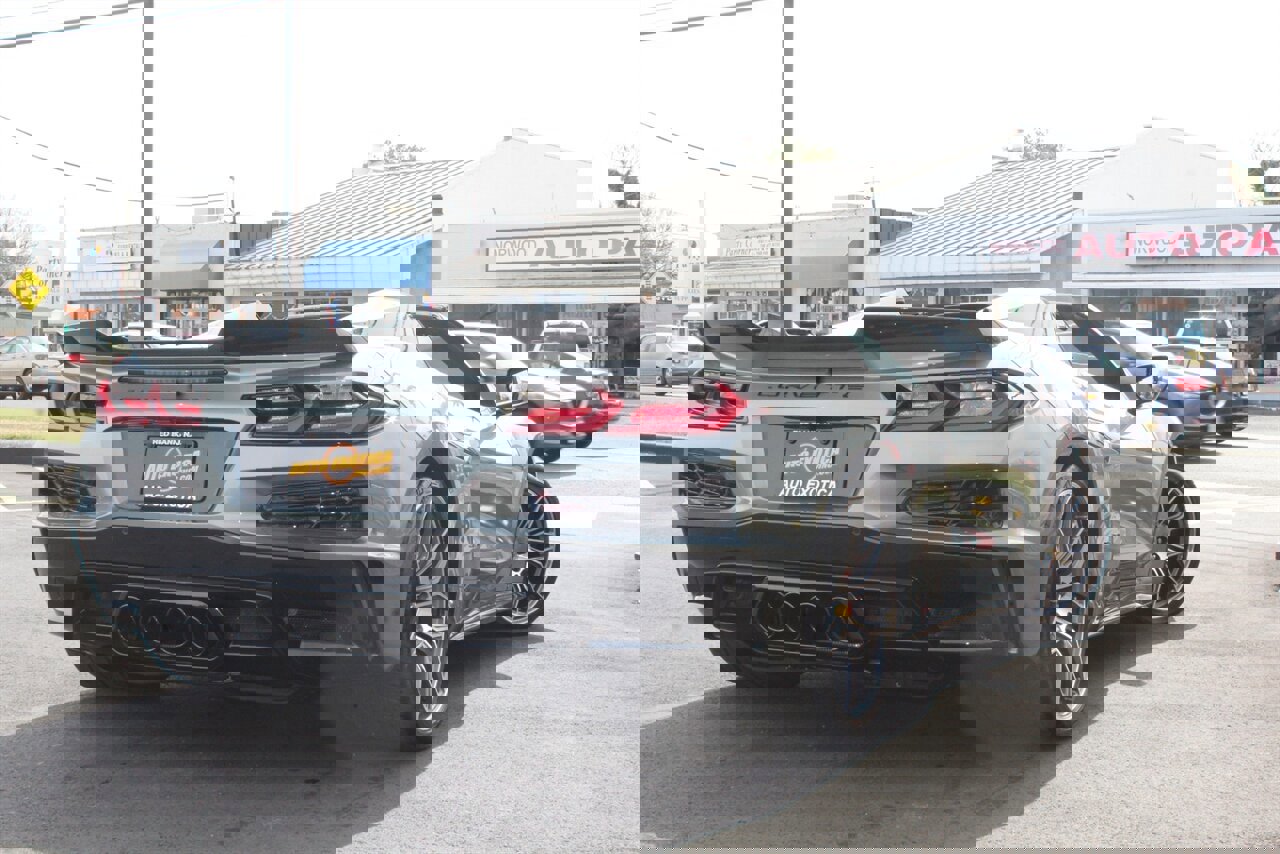 Used 2023 Chevrolet Corvette Z06 image 2