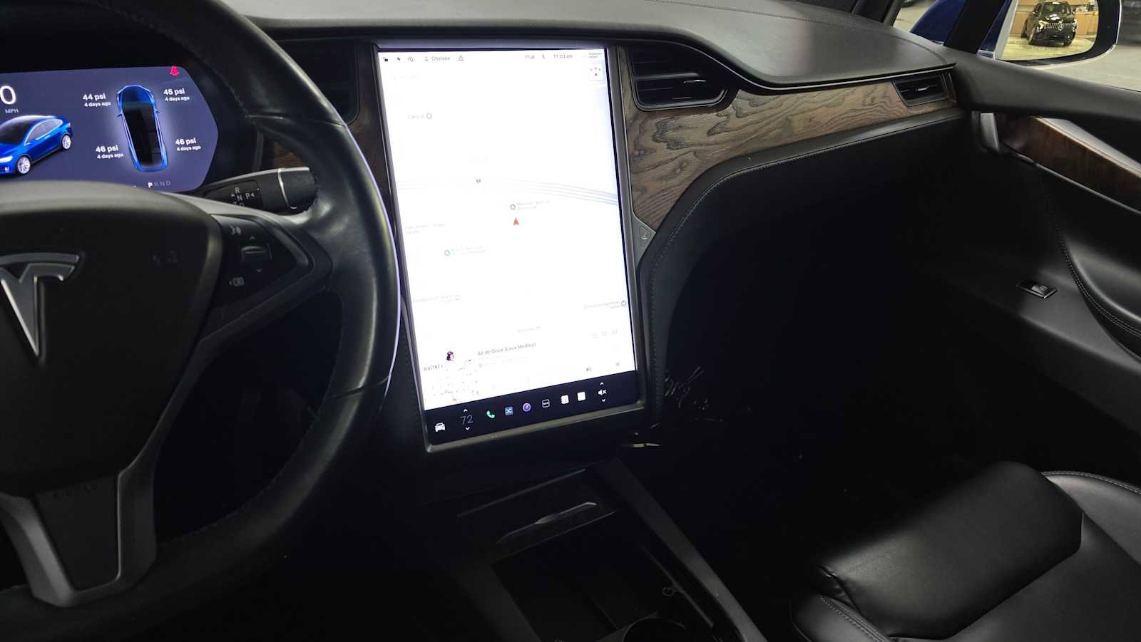 Used 2020 Tesla Model X Long Range image 34