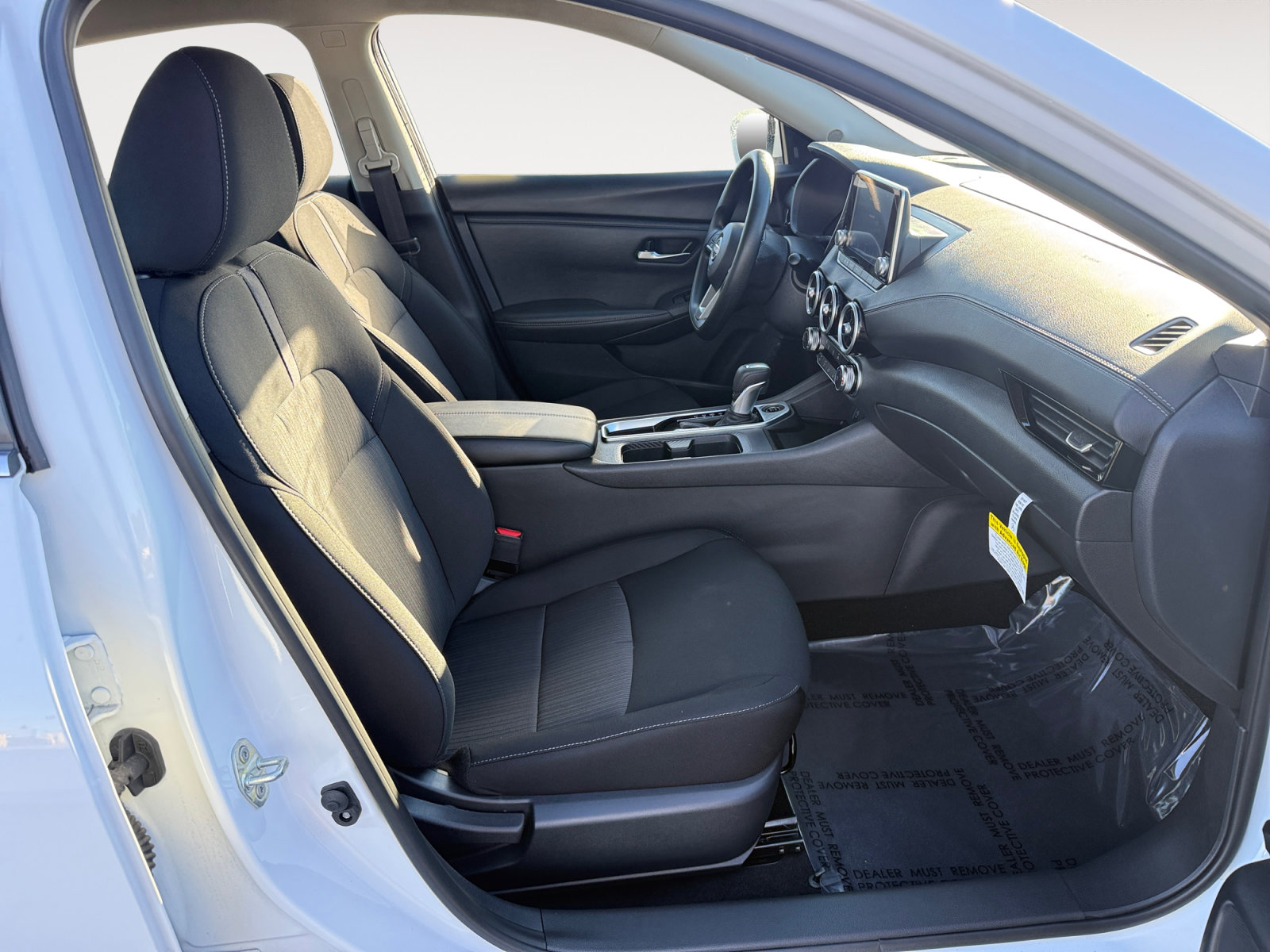 Used 2025 Nissan Sentra SV image 19