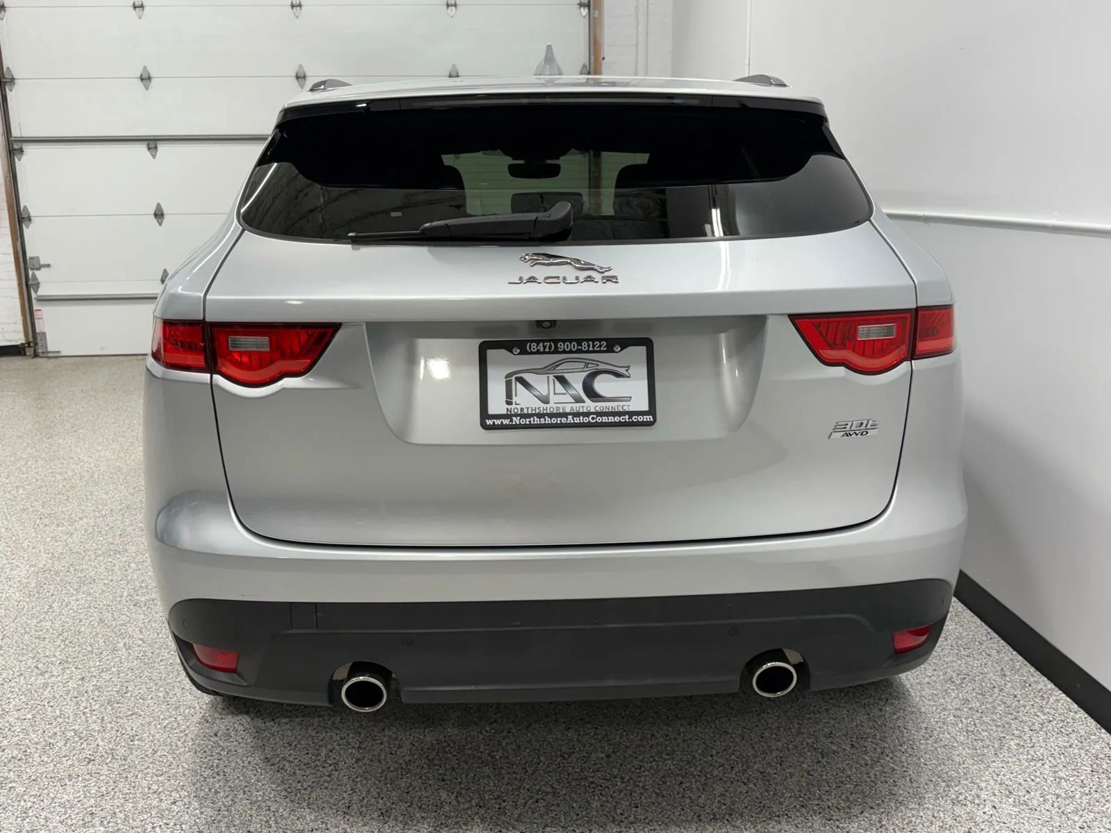 Used 2019 Jaguar F-PACE Premium image 5