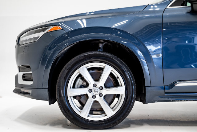 Used 2024 Volvo XC90 B5 Core AWD/4WD image 27
