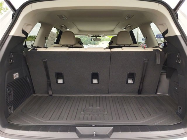 Used 2022 Subaru Ascent Limited w/ Technology Package image 13