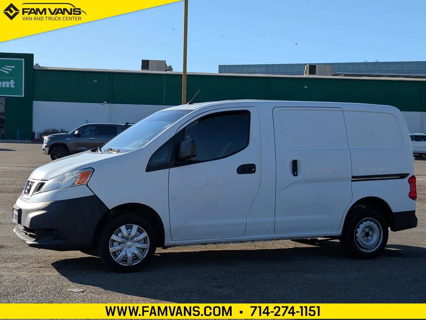 Used 2015 Nissan NV200 S FWD image 3