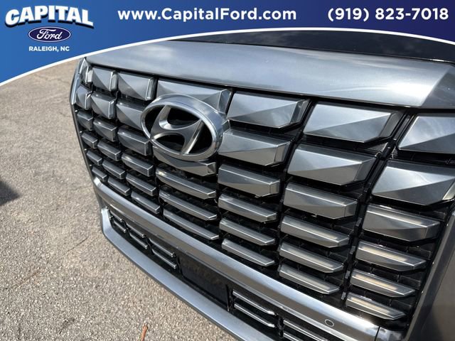 Used 2024 Hyundai Palisade Calligraphy image 10