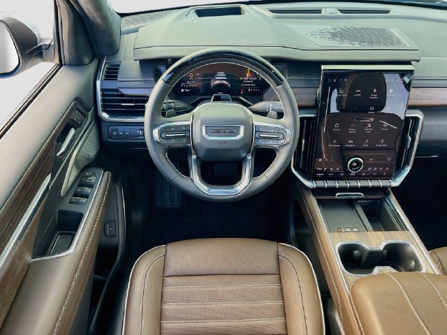 New 2027 GMC Acadia Denali Ultimate FWD image 16