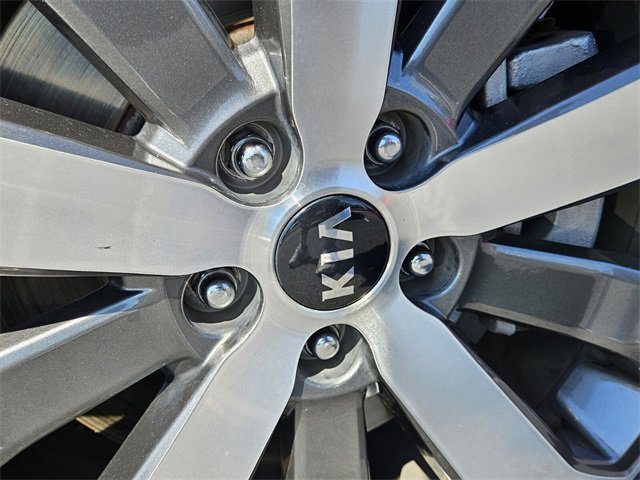 Used 2021 Kia Telluride EX w/ EX Premium Package image 21